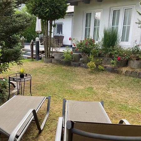 Casaverde Bei Koeln-messe & Flughafen Дом отдыха *